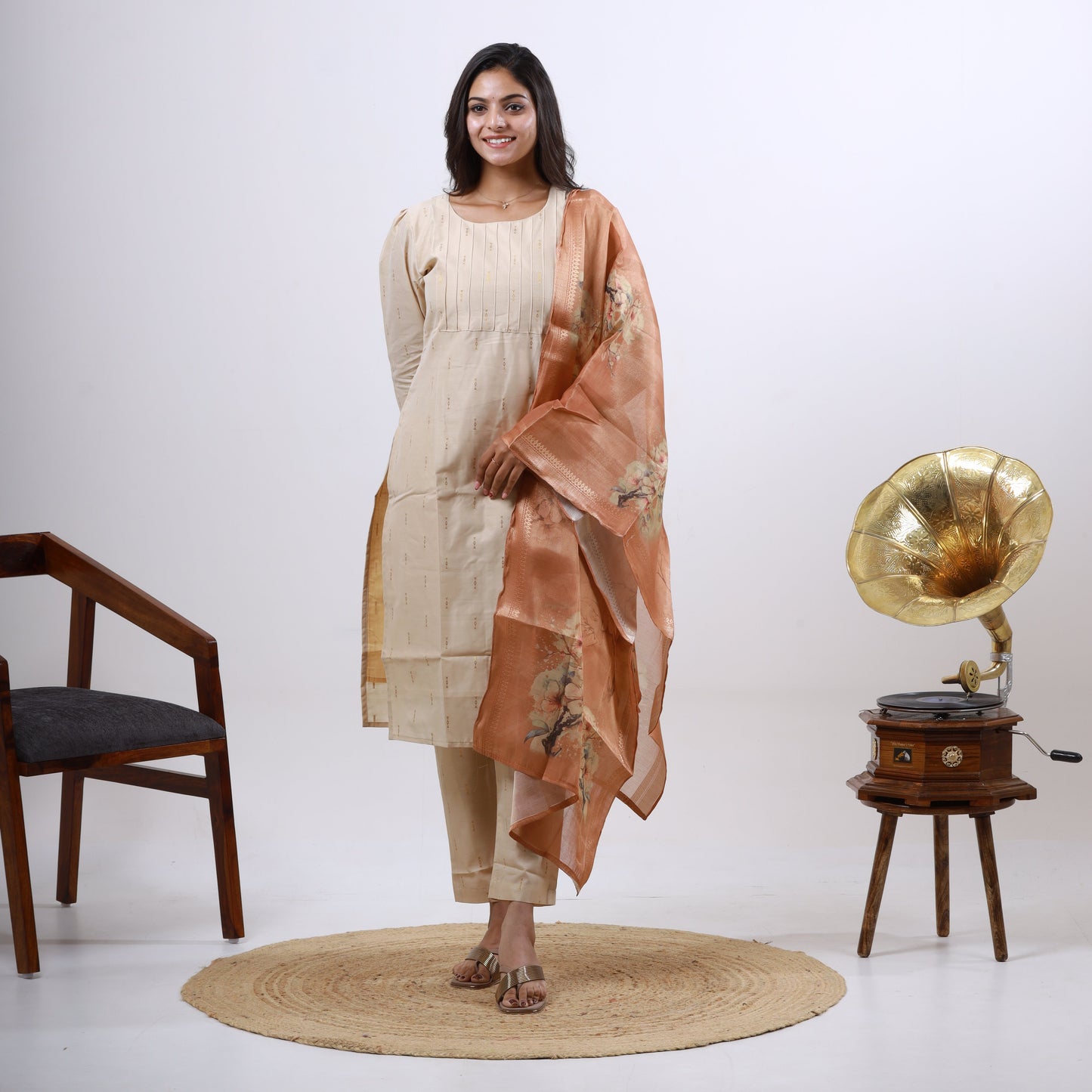 Tussar Silk Fish Butta Set(Tissue Dupatta)