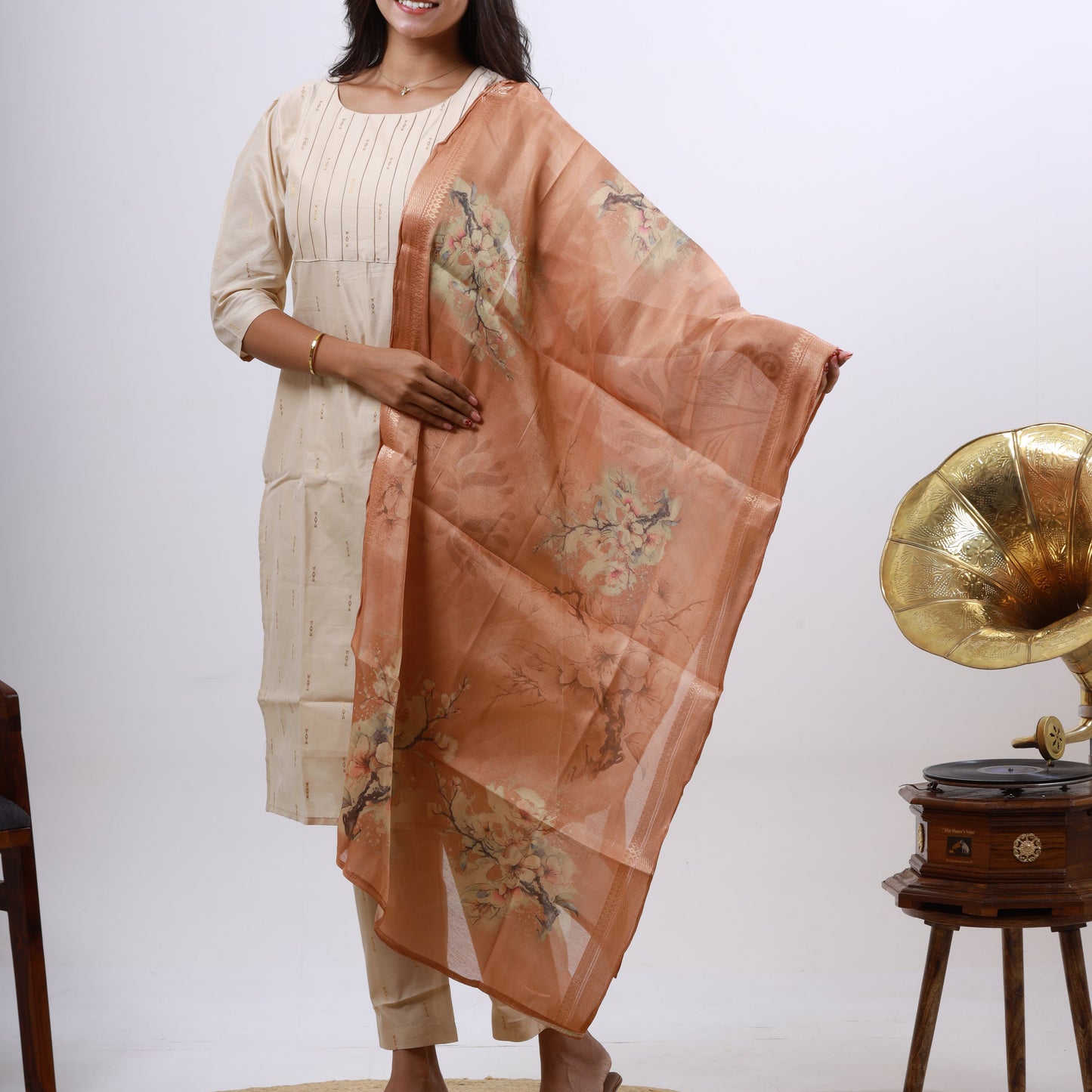Tussar Silk Fish Butta Set(Tissue Dupatta)