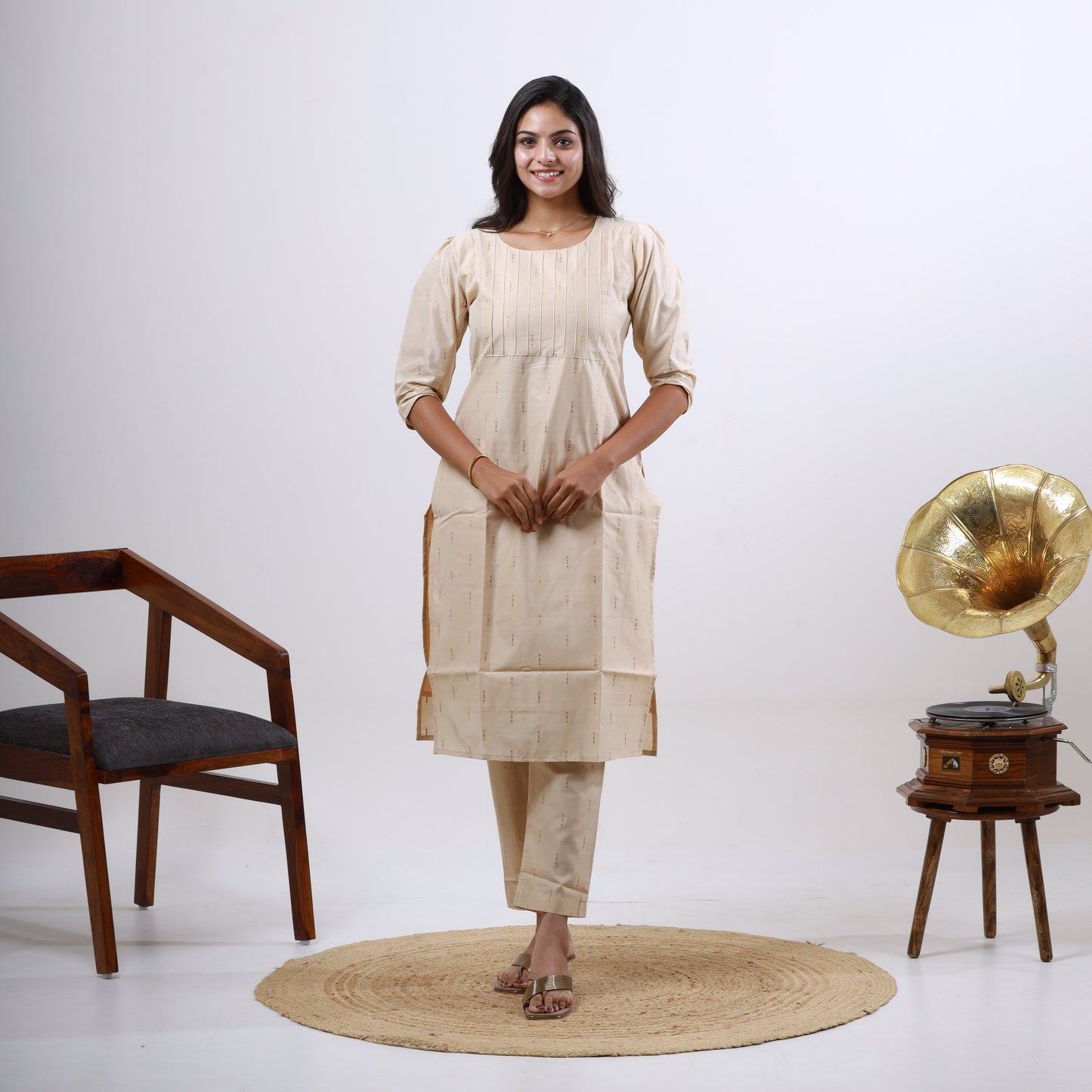 Tussar Silk Fish Butta Set(Tissue Dupatta)