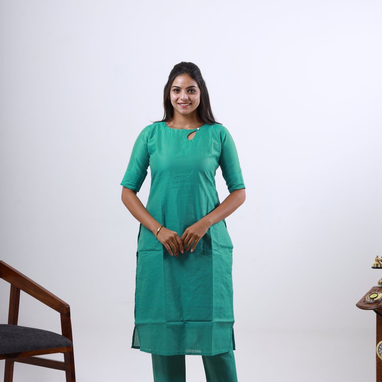 Tussar Silk Zari Muthu Stripes Organza Dupatta