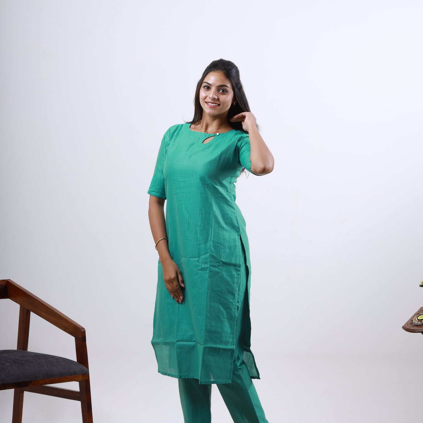 Tussar Silk Zari Muthu Stripes Organza Dupatta