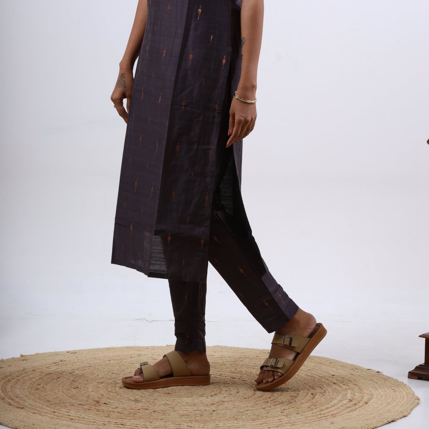 Raw Silk Slub Arrow Butta Copper Dupatta Set