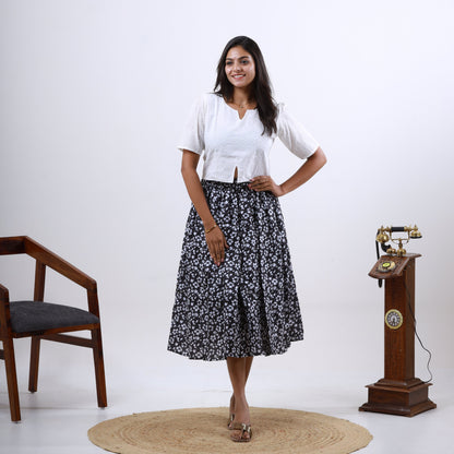 Cotton Hakoba White top black skirt
