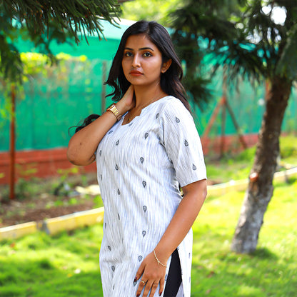 Cotton Dye & Dye Bindi Butta kurta