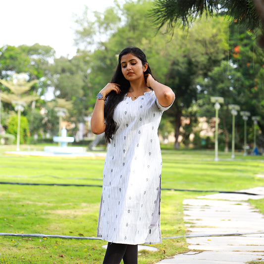 Cotton Dye & Dye Bindi Butta kurta